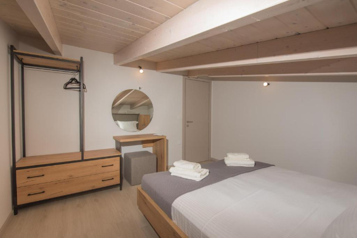 Villa OLIA, Vasiliki